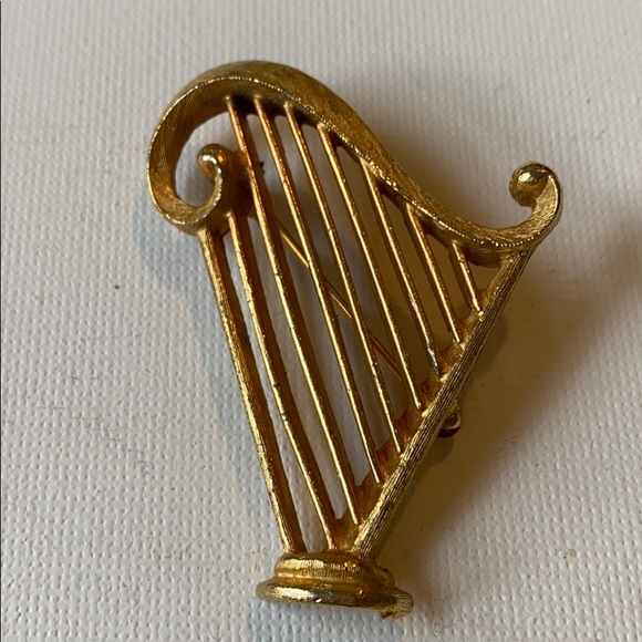 Vintage Signed Harp Instrument Brooch 